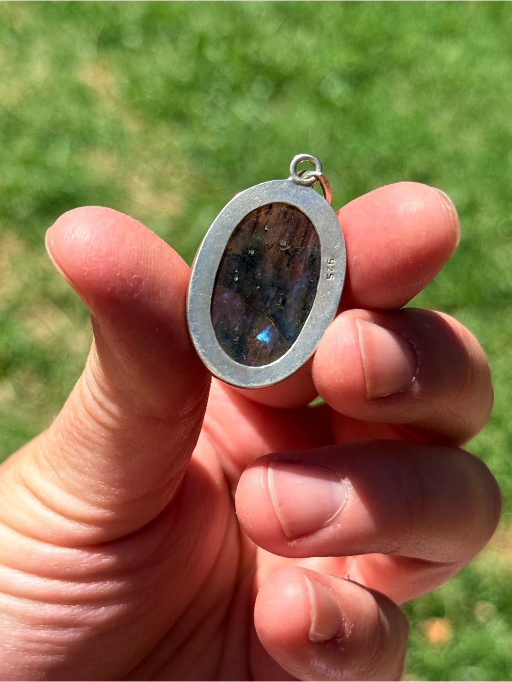 Labradorite pendant - Picture 2 of 3